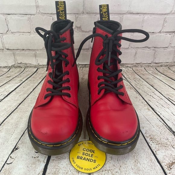 Dr. Martens leather lace up boots, red. US 1J - Picture 9 of 11